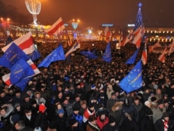 Митинг в центре Минска после президентских выборов 19 декабря 2010 года. Фото: AFP/ Виктор Драчев